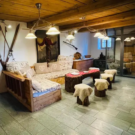 Lägenhet Chasa Engadina *