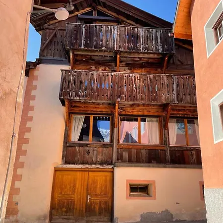 Chasa Engadina Apartment Sent
