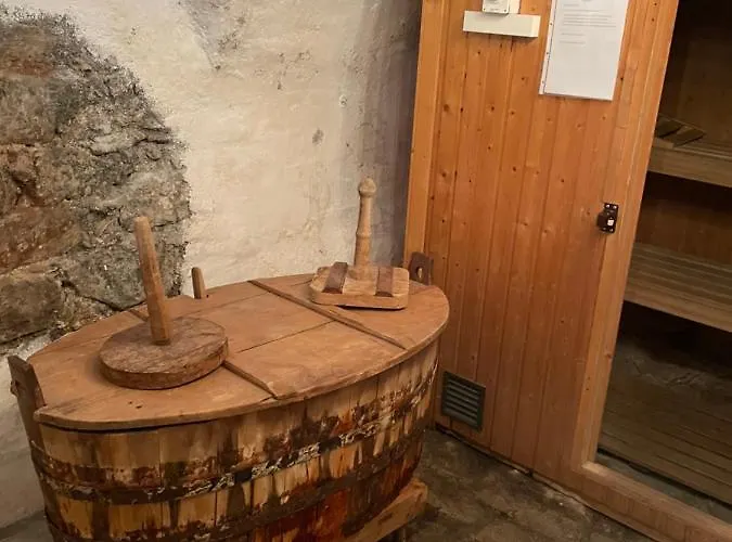 Chasa Engadina アパート