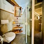 Chasa Engadina Apartman