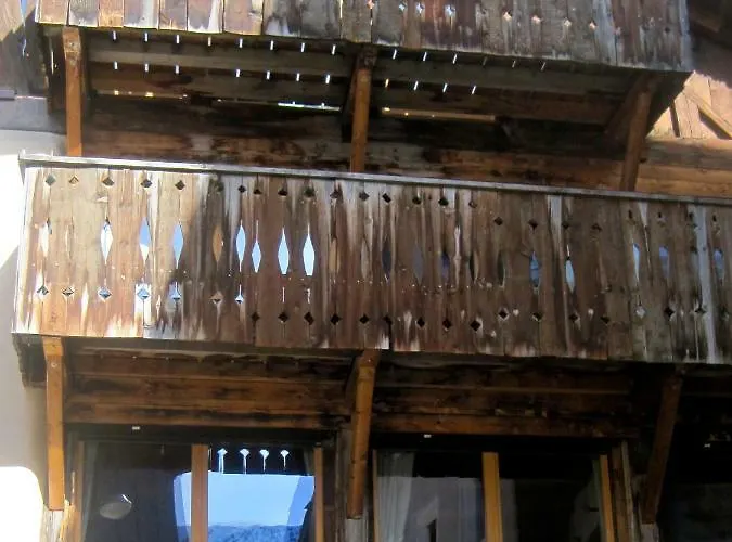 Chasa Engadina شقة سنت