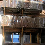 Chasa Engadina דירה זנט