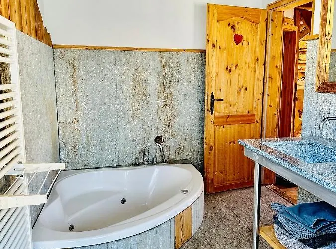 Chasa Engadina Apartamento *